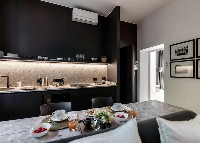 Shadows Of - By Myhomeincomo * Como