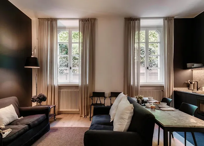 Shadows Of - By Myhomeincomo Apartamento Como