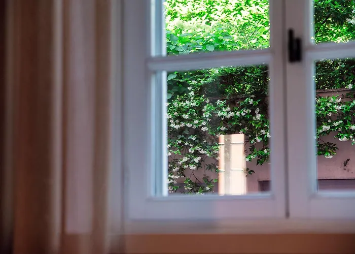 Shadows Of - By Myhomeincomo Apartamento Como