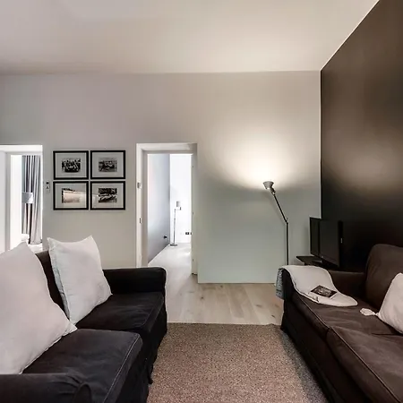 Shadows Of - By Myhomeincomo Como